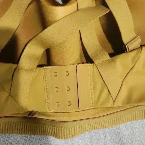 Lululemon Athletica Energy Bra - Picture 5 of 9